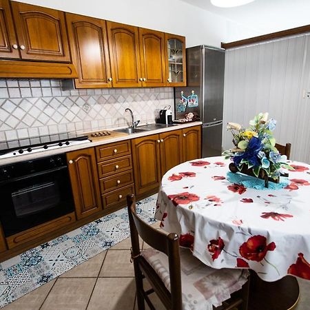 Apartments Paradise Garden Holiday House Аджерола Екстер'єр фото
