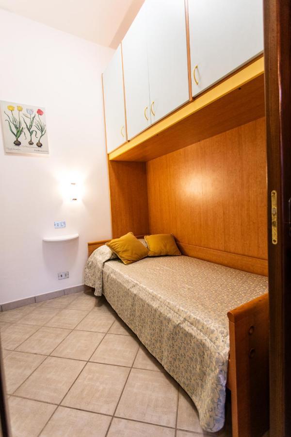 Apartments Paradise Garden Holiday House Аджерола Екстер'єр фото