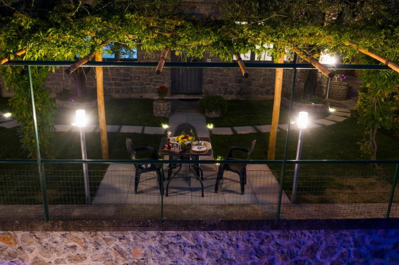 Apartments Paradise Garden Holiday House Аджерола Екстер'єр фото